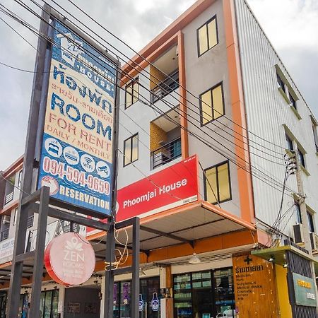 Apartamento Oyo 303 Phoomjai House Chalong Exterior foto