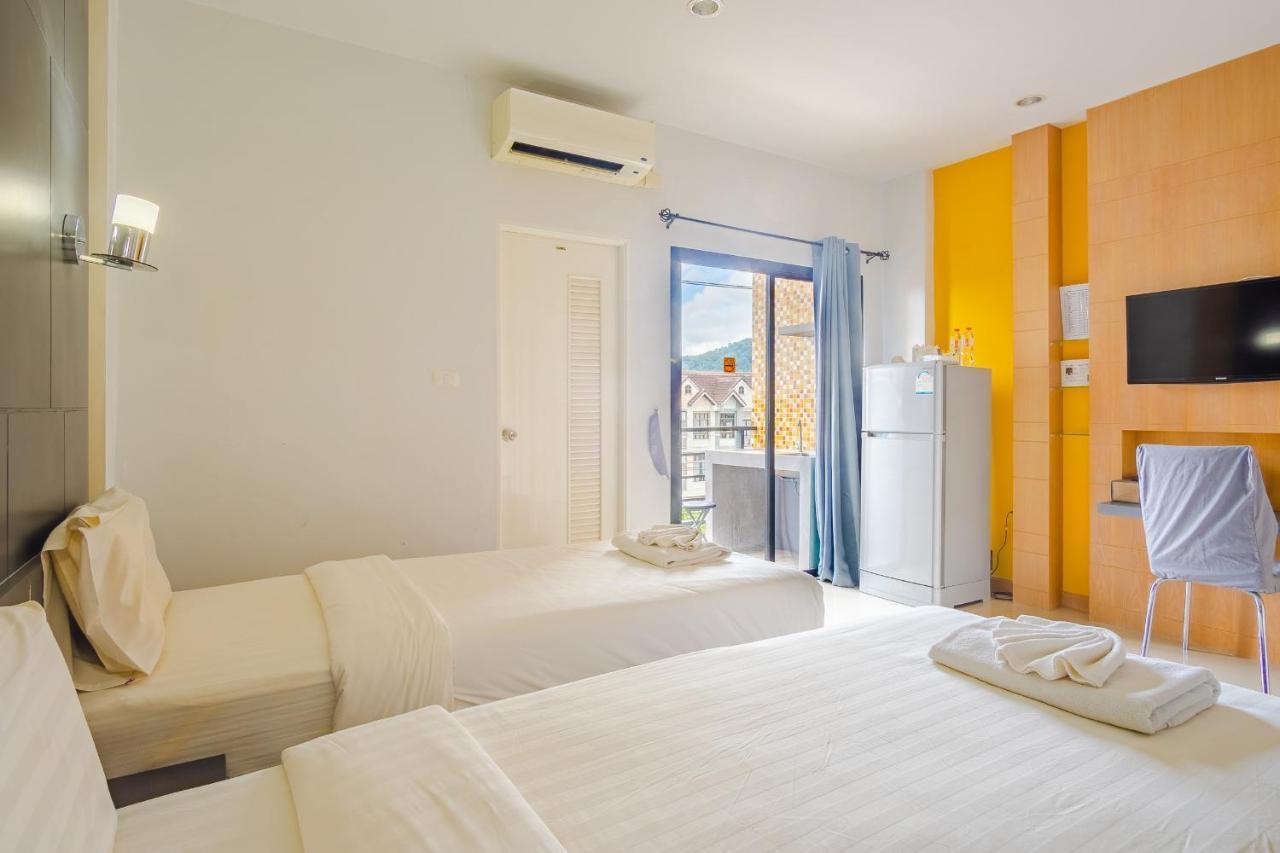 Apartamento Oyo 303 Phoomjai House Chalong Exterior foto
