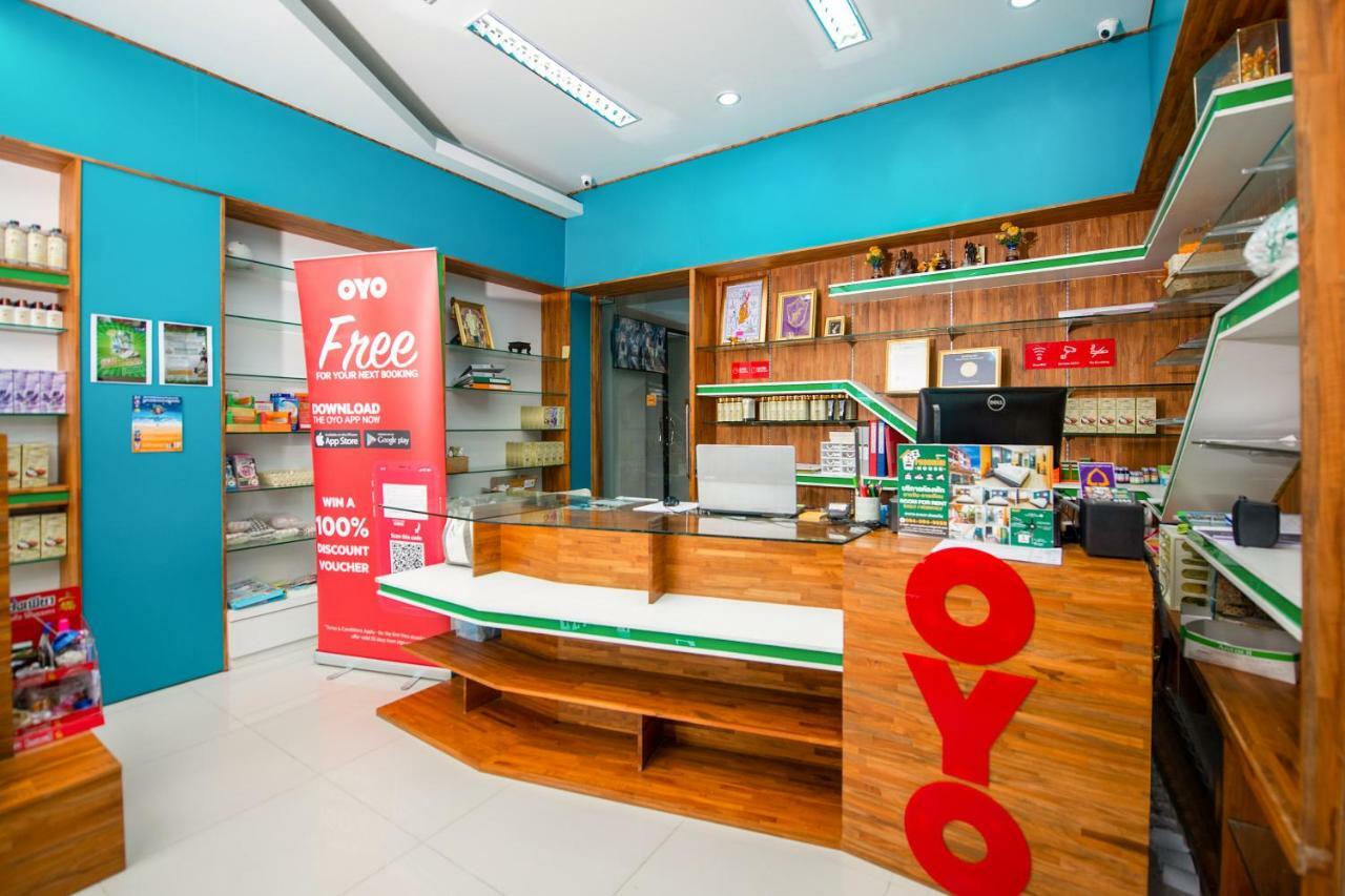 Apartamento Oyo 303 Phoomjai House Chalong Exterior foto